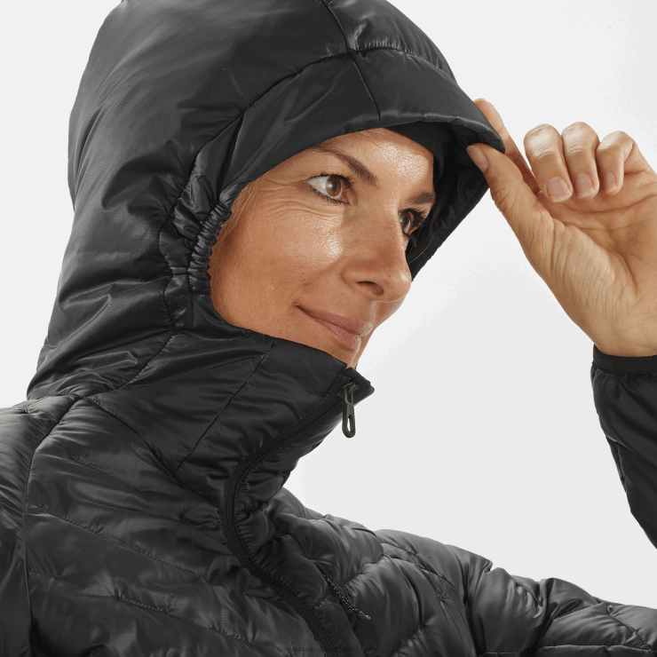 geïsoleerde damesjas met capuchon - outline primaloft Salomon 22DD8835 diep zwart
